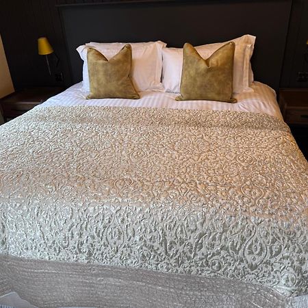 Punch House Monmouth Hotel Екстериор снимка