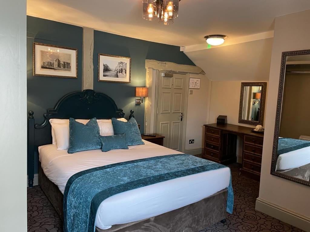 Punch House Monmouth Hotel Екстериор снимка
